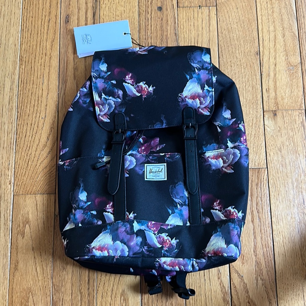 herschel retreat backpack small gothic floral BNWT